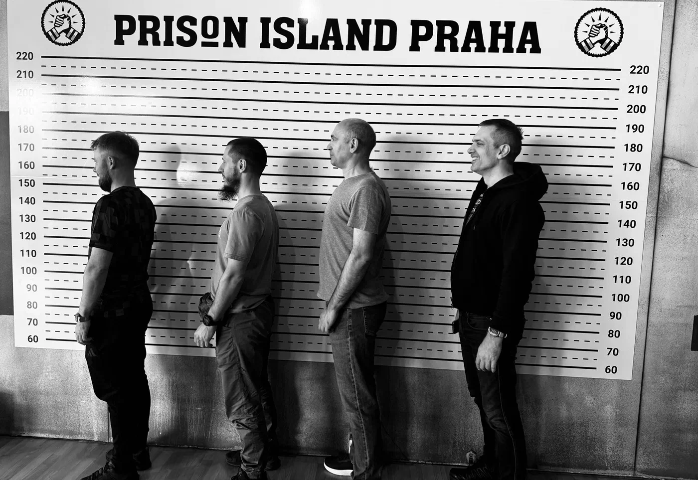 Lining up at Prison Island
