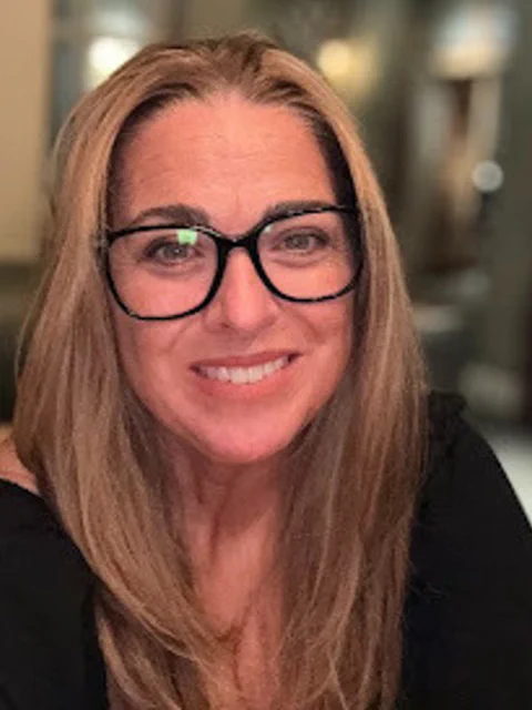 Laura Czajkowski